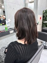 エンディアリング 東銀座(Endearing)&nbsp;黒髪/グレーベージュ/レイヤーロング/前髪パーマ/銀座/東銀座