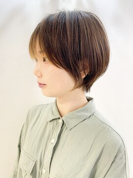 グランドライン(GRAND LINE) 丸みゆったり目のショートボブ