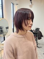 ビーヒアナウ 野々市市役所前店(BE HERE NOW N゜04) wolf cut × cherry red color