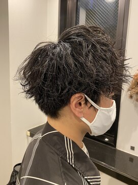 リボーン ビューティー リゾート 松戸店(re-born Beauty Resort) ニュアンスパーマ韓国マッシュスペインカールスパイキーショート