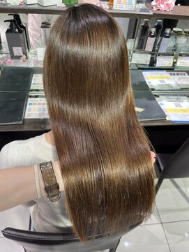 フォルテ ギンザ(FORTE GINZA) 艶感たっぷりパールプラチナ、オーダーメイドトリートメント