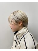 ホワイトベージュ/ハイトーンショート