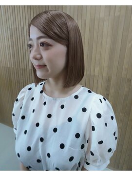 メゾンシアー(Maison Sheer) ベージュカラー