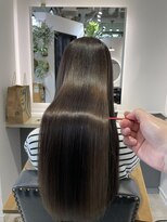 ロジ イン トゥバレー(LOWG in TOWVALLEY)&nbsp;髪質改善ストレート【酸性ストレート】