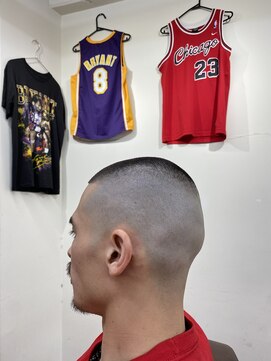 フェードアンドライン 三軒茶屋店(FADE&LINE) BUZZ