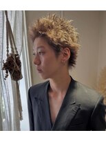 ミリアル(Milial)&nbsp;ブロンド×スパイキーショート