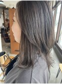 光に透ける、やさしいミディアム