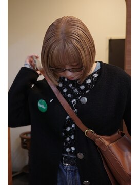 チャプター 問屋町(chapter) パツっとボブケアブリーチダブルカラーブロンドベージュ韓国ヘア