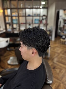 アンカー(ANCHOR) 刈り上げセンターパート/波巻きツイストスパイラル/印西