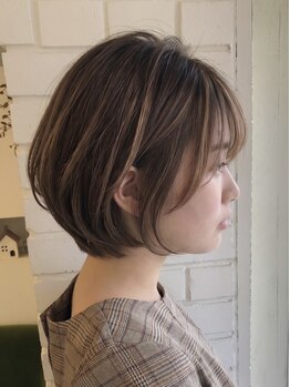 ヘアデザイン フィーカ 津留店(hair Design fika.)の写真/大人女性のお悩みを解決！丁寧なカウンセリングで新しい自分へイメージチェンジ◎