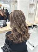 ベージュハイライト