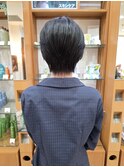 ブルーグレー×くびれハンサムショート
