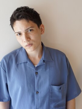 オーバーレイ(Overlay) ** Overlay ** 自由が丘　束感スパイキーショート【自由が丘】