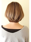 30代40代人気 お手入れ簡単丸みが可愛いボブ