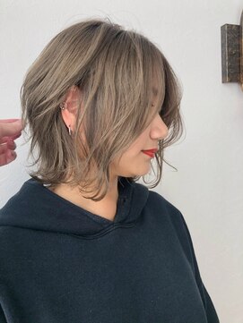 アーチ(ARCH) 【ARCH 竹田】レイヤーボブ　ミルクティーグレージュ