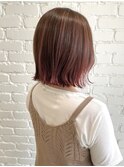 切りっぱなしボブ　グラデーションカラー