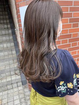 イイナヘアガレージ(117) 【117hairgarage】大人ロング_オリーブグレージュ