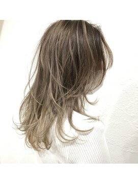 モカヘアー(mocha hair) ハイライト×グラデーション×レイヤー