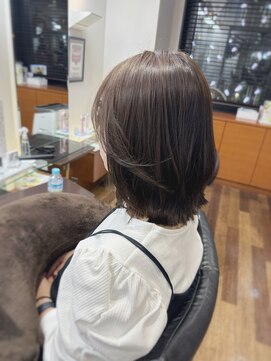 エムタニグチギンザ(M.TANIGUCHI GINZA) 【イノアカラー】透明感カラー/外はね/グレージュカラー