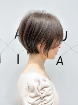 ハルキミナト ジャパン ヨコハマ(HARUKI MINATO japan YOKOHAMA) 大人可愛い丸みショート20代30代40代50代