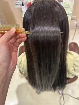 アズール 草加(azule) 髪質改善カラー　ブラウン　ツヤ髪スタイル