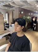 黒髪濡髪スタイリングメンズかきあげセンターパート