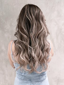 シオン(shion) 似合わせカットマロンベージュホワイトブロンド_ba345141