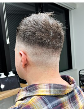 ルースト 京都駅前店(ROOST) 【フェードカット】ルカヘアベリーショート