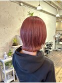 【コーラルカラー×レイヤーボブ】