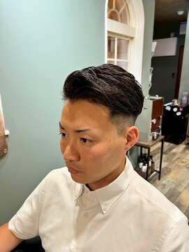 スタンドバーバー 柏(STAND BARBER) サーフカール/スパイキーショート/ブルーブラック