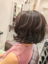 ガネーシャ(ganesya)&nbsp;襟足ギリギリ切りっぱなしパーマスタイル