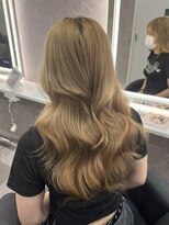 アエラバイトゥルークリエイション(AERA by True Creation)&nbsp;巻き髪ヘアセット