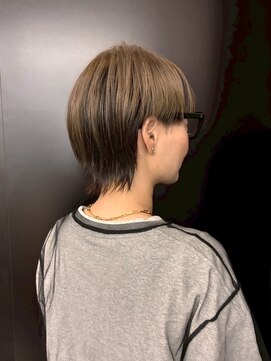 びゃんびゃん 浅水本店 ダブルカラー/小顔に見えるヘア/クラゲヘア/オリーブグレー