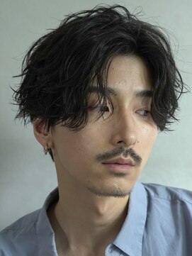 フィフス 渋谷(fifth) フェザーパーマ波巻きパーマ渋谷シャドウパーマルーズパーマ緩め