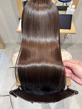 シー(THEE) 髪質改善/縮毛矯正/艶髪ストレート