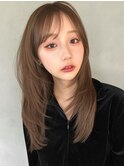 デジタルパーマワンホンレイヤーミルクティーブロンド