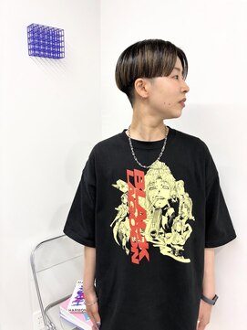 イラカ(elaka) ブラック×ベージュ×ブロックカラー×刈り上げショート