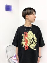 イラカ(elaka) ブラック×ベージュ×ブロックカラー×刈り上げショート