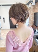 40代50代60代小顔前下がりショートボブ白髪ぼかし【伊波】