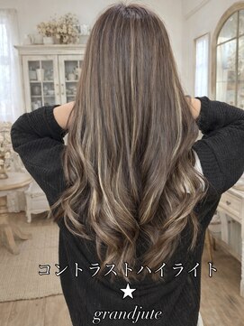 グランジュテ(grandjute) イルミナカラー　縮毛矯正　トリートメント　ヘッドスパ那覇