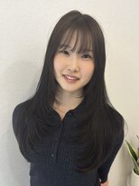 セブンルックス モカ 宇都宮鶴田店(7LOOKS mocha) 透明感 Beige × ロングハイレイヤー