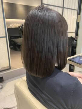 アンド ストーリーズ(&STORIES) ボブ/デザインカラー/ローライト/髪質改善/縮毛矯正