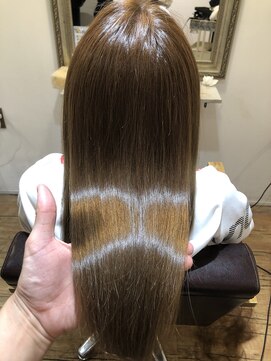 ヘアリゾートユア 新大久保店(hair resort YuA) サイエンスアクア【新大久保　トリートメント】