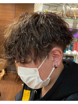 バルス(BLS) 前下がり波巻スパイラル【藤枝/髪質改善/デザインカラー】