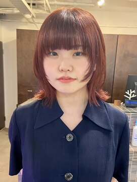 アクアオモテサンドウ(ACQUA omotesando) △ブリーチなしチェリーレッドウルフカットぱっつん前髪