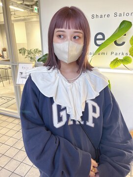 ウム(umu.) ボブ×ハイトーンカラー