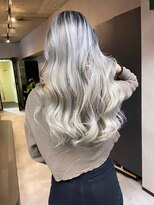 サニー 渋谷(SUNNY)&nbsp;バレイヤージュショコラアッシュハイライトグレージュカラー