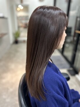 アンジュール コロレ(1//jour colore) 先回りケアする酸化物フリーのツヤツヤ縮毛矯正