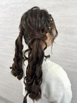 クラビス(CLAVIS) リボン ツインテール