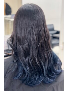 アライブ ハラジュク(ALIVE harajuku) 【ALIVE 夕貴】上品なブルーグラデーションカラー♪